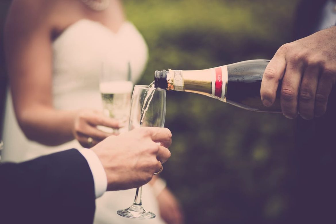 De bonnes idées pour le toast de mariage