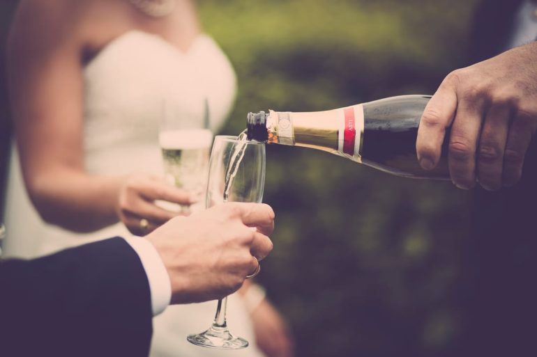 De bonnes idées pour le toast de mariage